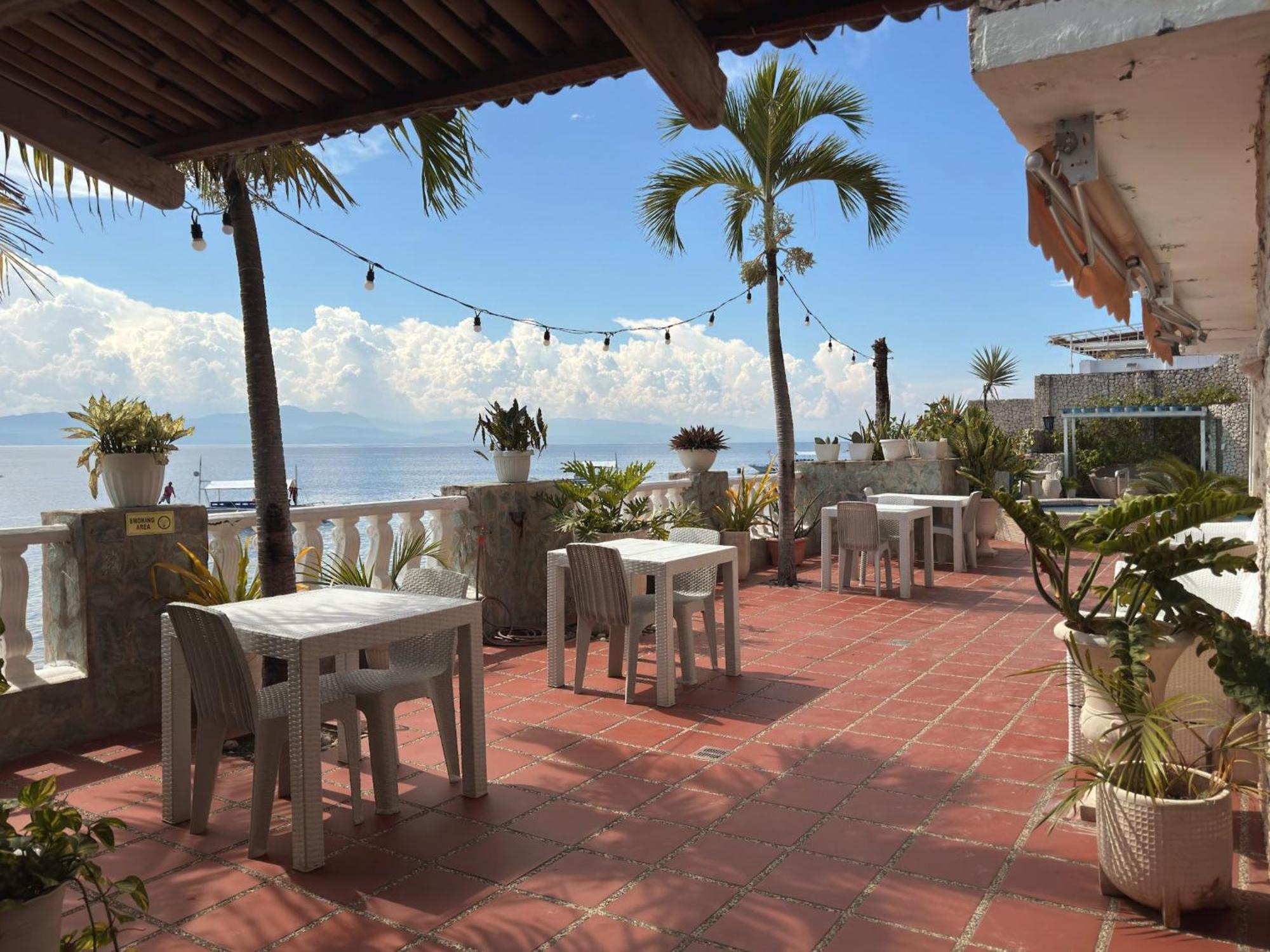Sunset Beach Resort モアルボアル エクステリア 写真