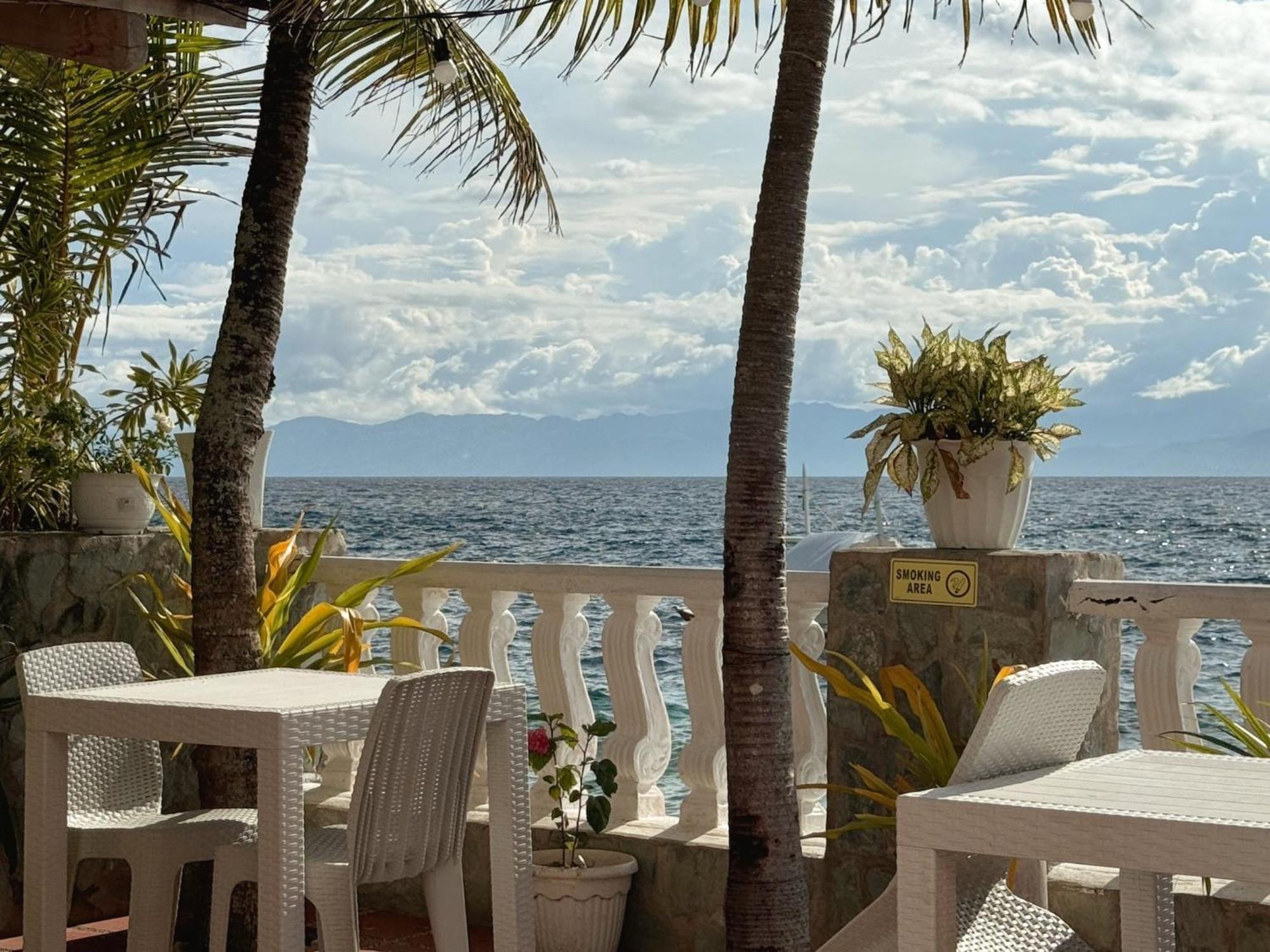 Sunset Beach Resort モアルボアル エクステリア 写真