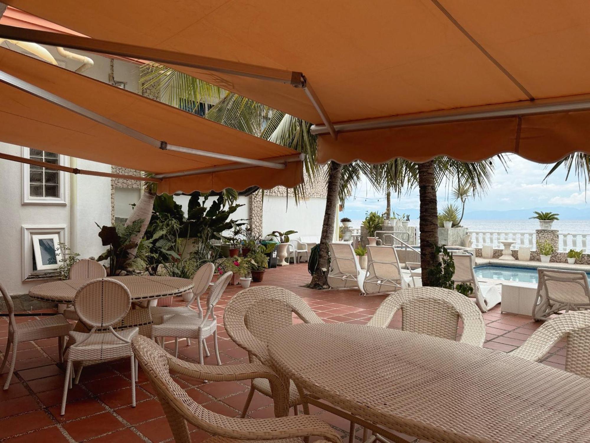 Sunset Beach Resort モアルボアル エクステリア 写真
