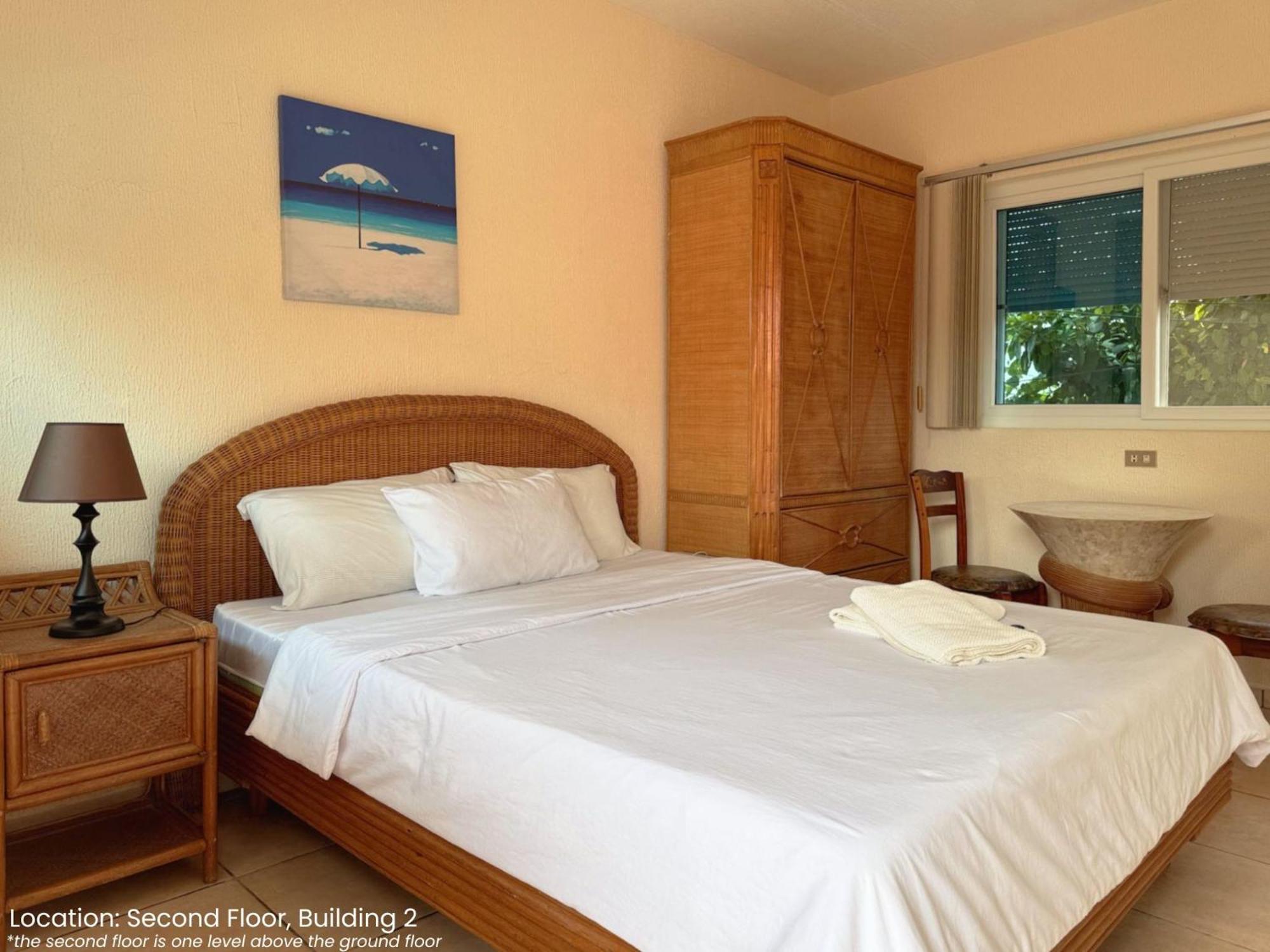 Sunset Beach Resort モアルボアル エクステリア 写真